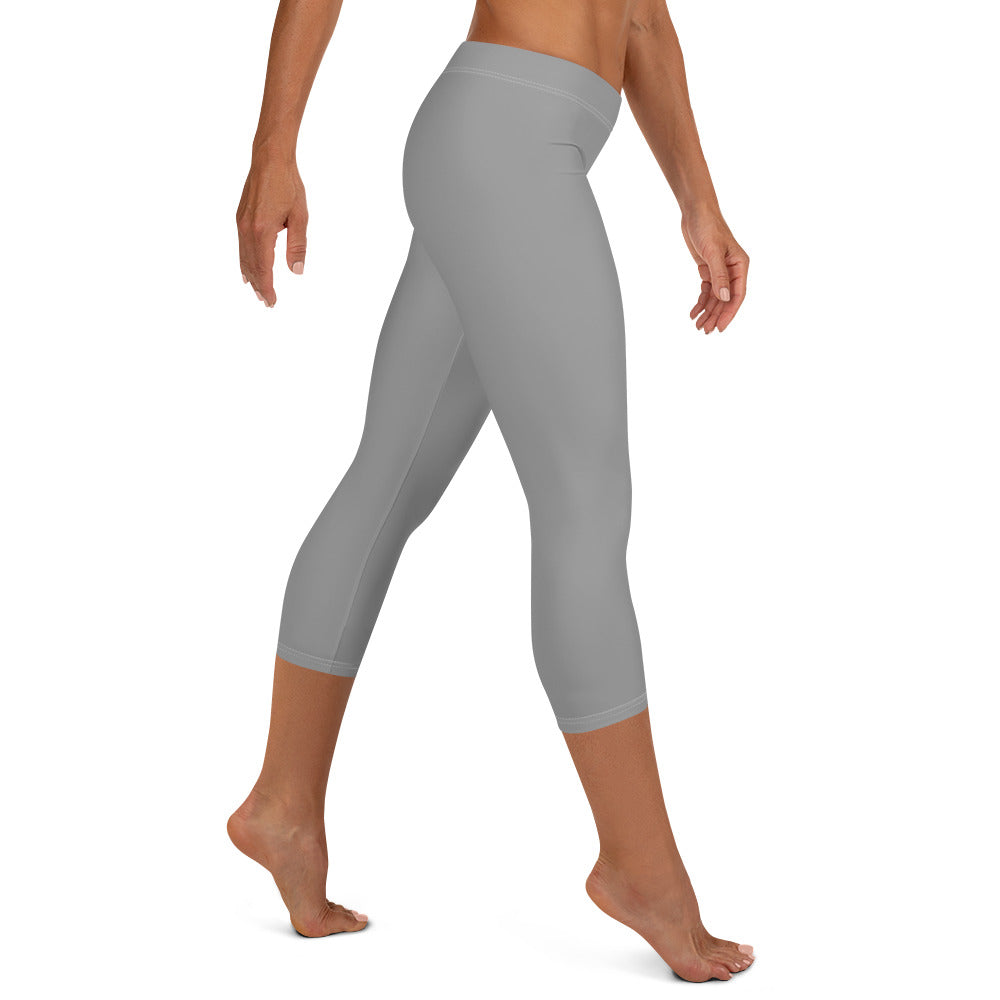 0302 Capri Leggings, Solid Grey